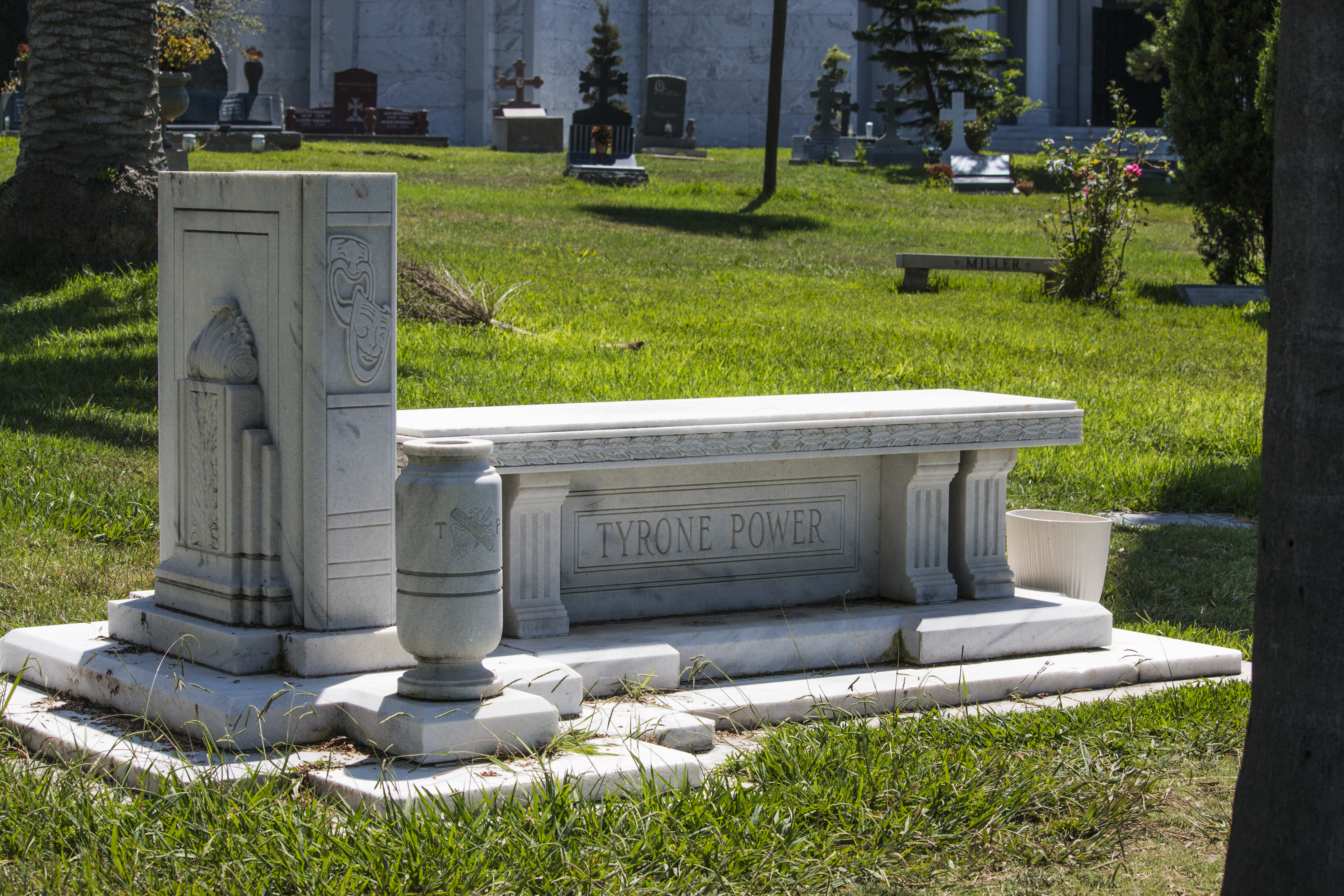 Hollywood Forever Cemetery - Tyrone Power's grave - The Night Fire