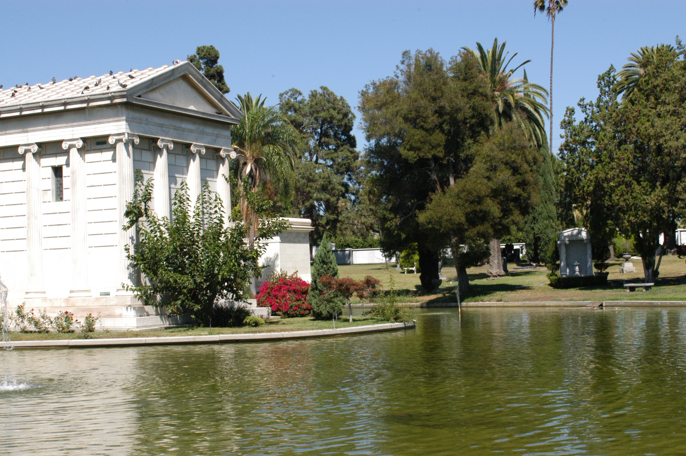 Hollywood Forever - The Crossing